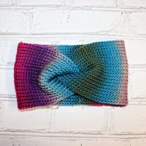 🌈 Colorful Stripes Twisted Knit Headband – Handmade · One Size